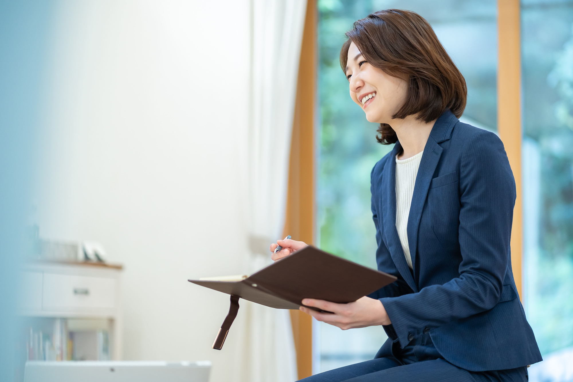 女性の画像